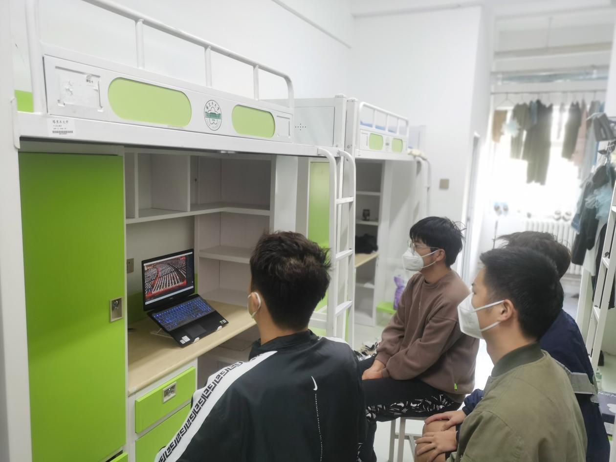 生科2021级2班马协彬